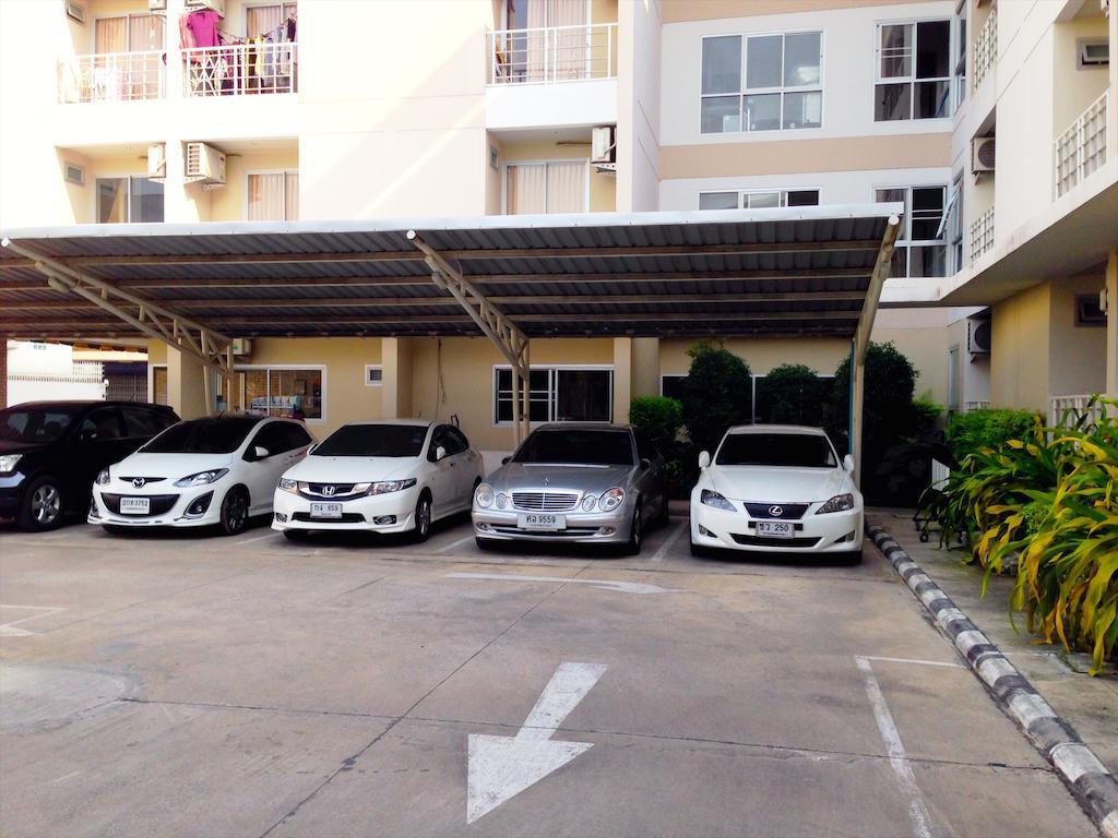 Baanbudsarin Apartment Sing Buri Esterno foto